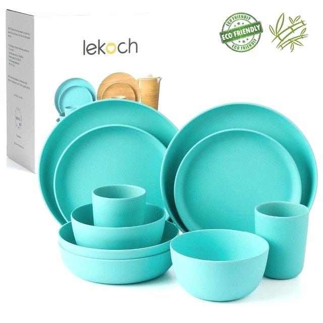 aqua-blue silicon dinnet set.